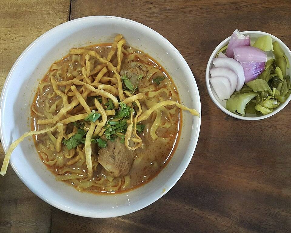 Khao Soi Khun Yai