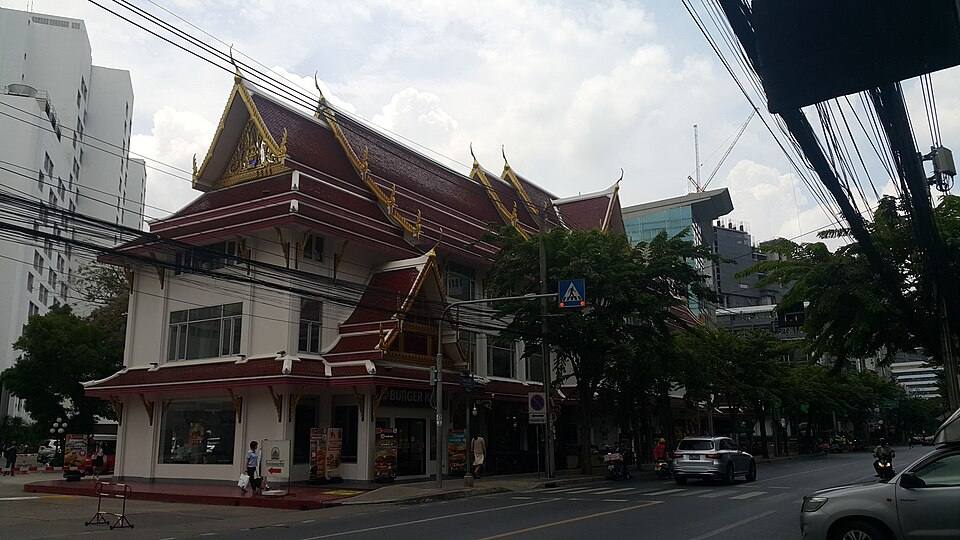 Montien Hotel Surawong