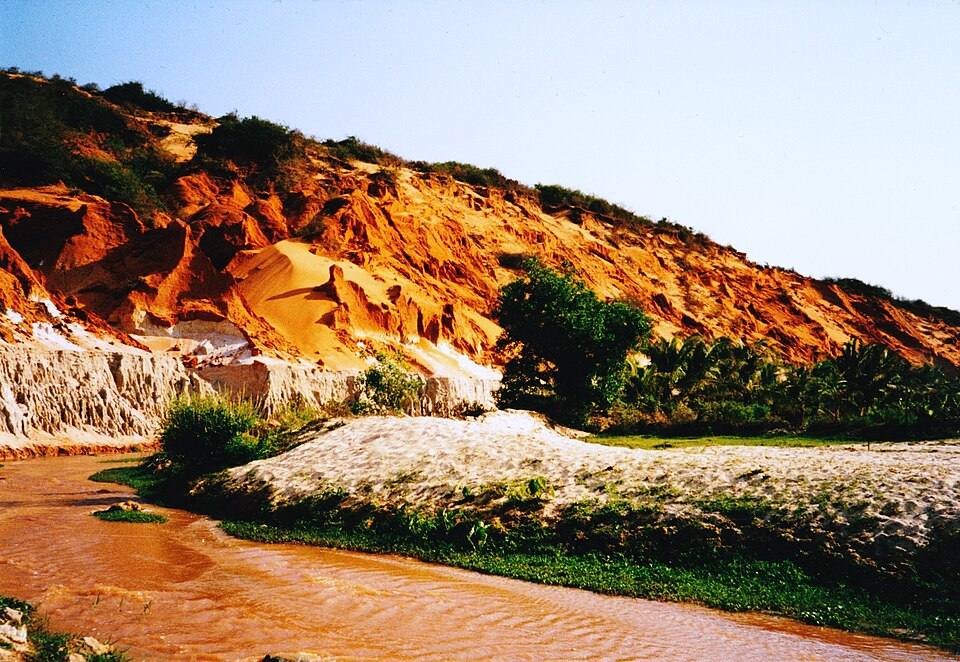 Fairy Stream (Suối Tiên)