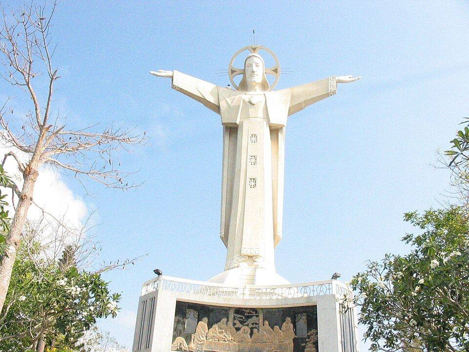 Christus-Statue